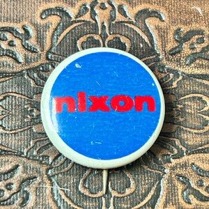 Vintage 1972 Blue Red Richard Nixon President Campaign Button